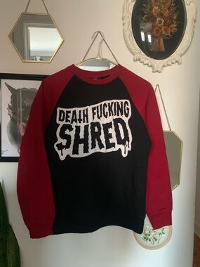 Women's Crew Neck Raglan Sweater - Black & Red